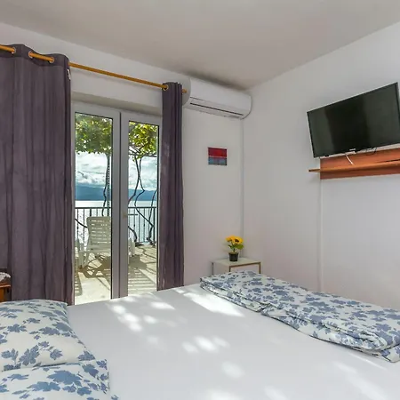 Apartment Carlo Lokva Rogoznica